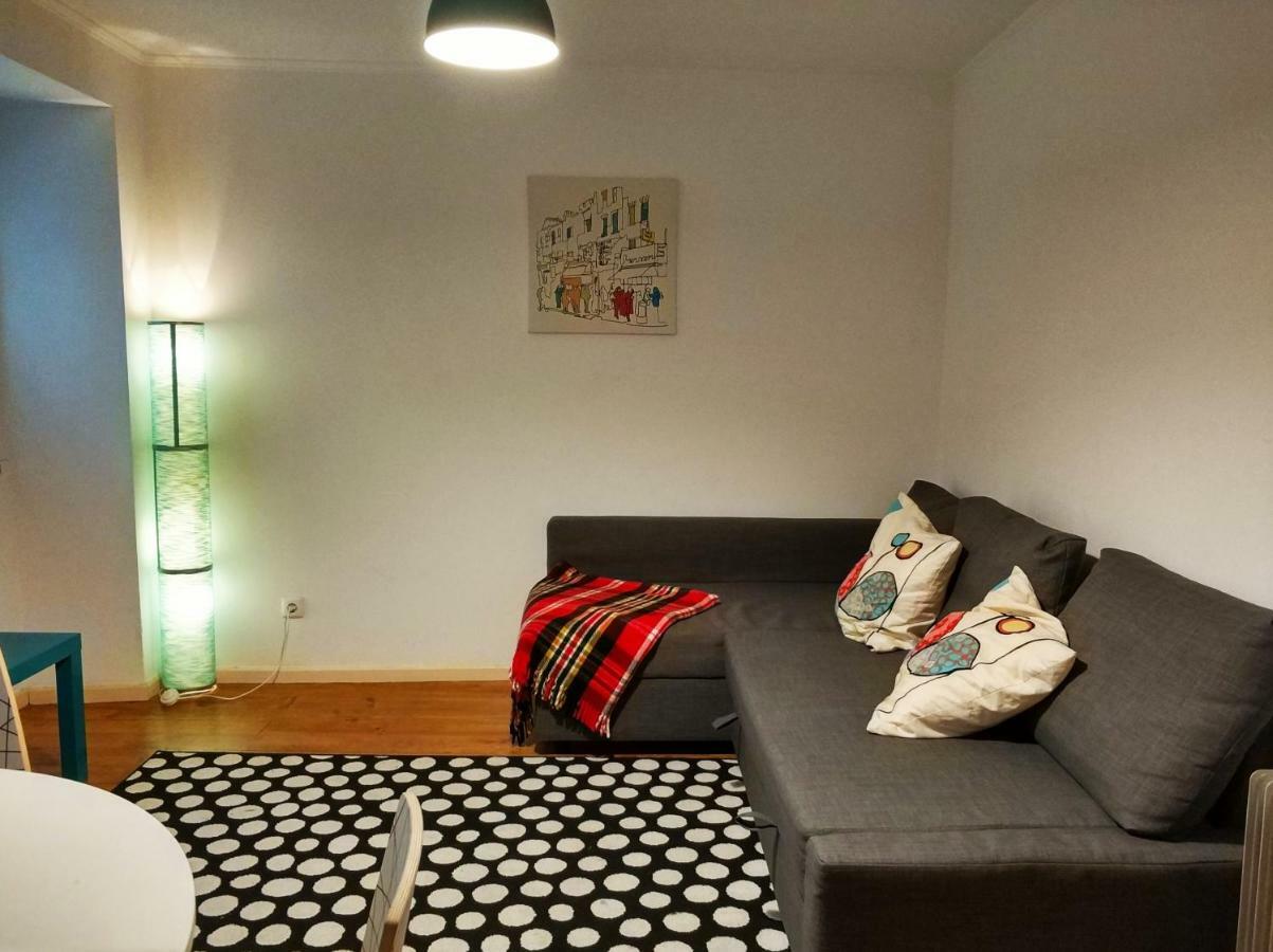 Be 1 Of Us Bairro Alto Santa Catarina * Lisbon